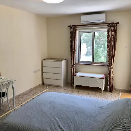 Semesterbostad Kato Drys Bungalow House